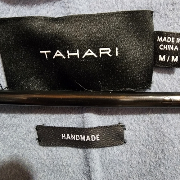 Tahari Marla Powder Blue Handmade Double Face Wool Wrap Coat Size Medium - Picture 4 of 12